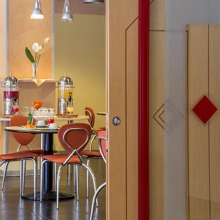 Mediterraneo Hotel 4*