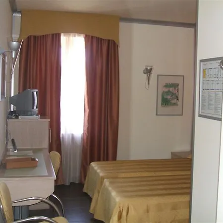 Hotel Mediterraneo